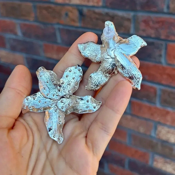 Zara Starfish Statement Stud Earrings - Picture 8 of 14